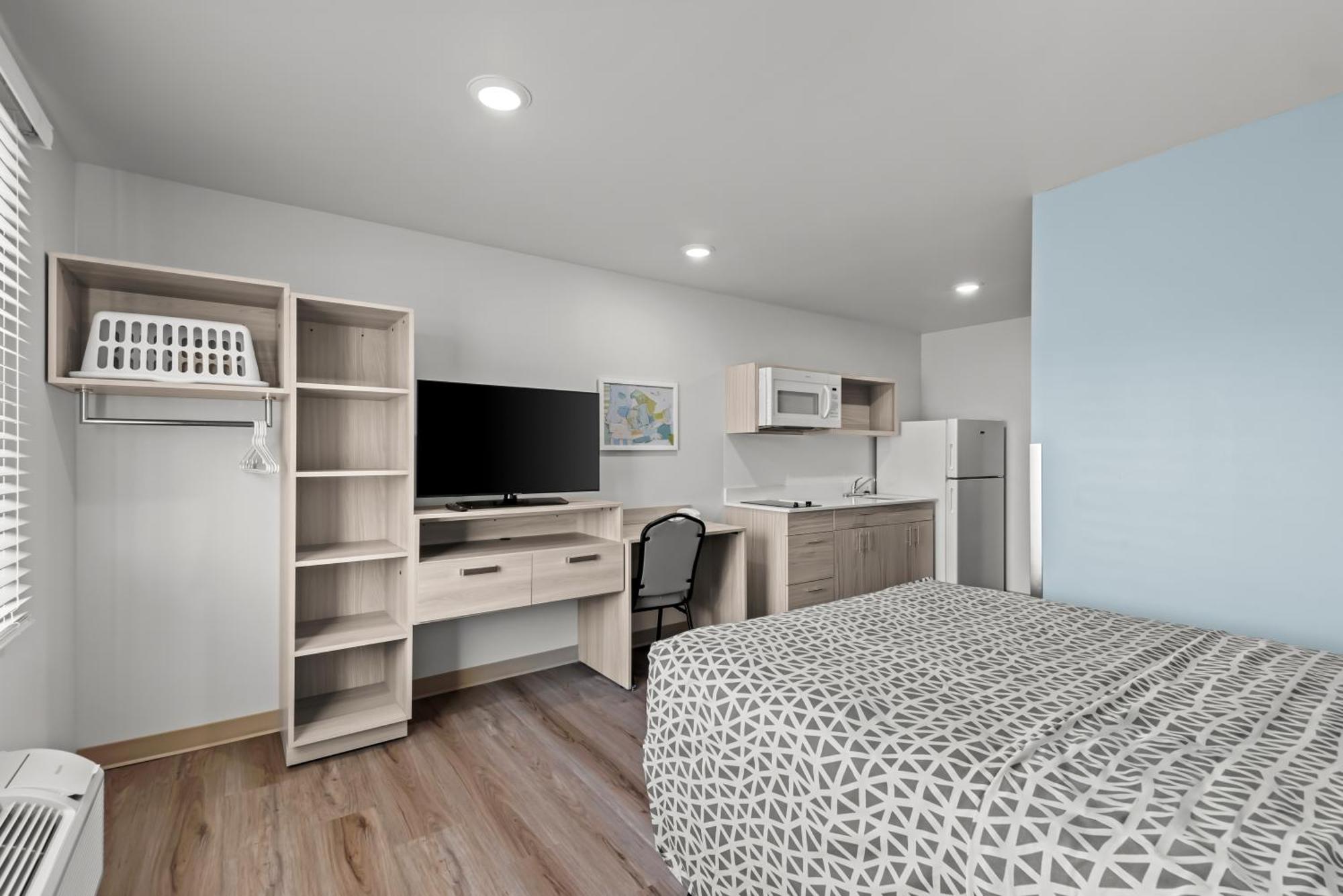 Woodspring Suites Coralville Iowa City Eksteriør billede
