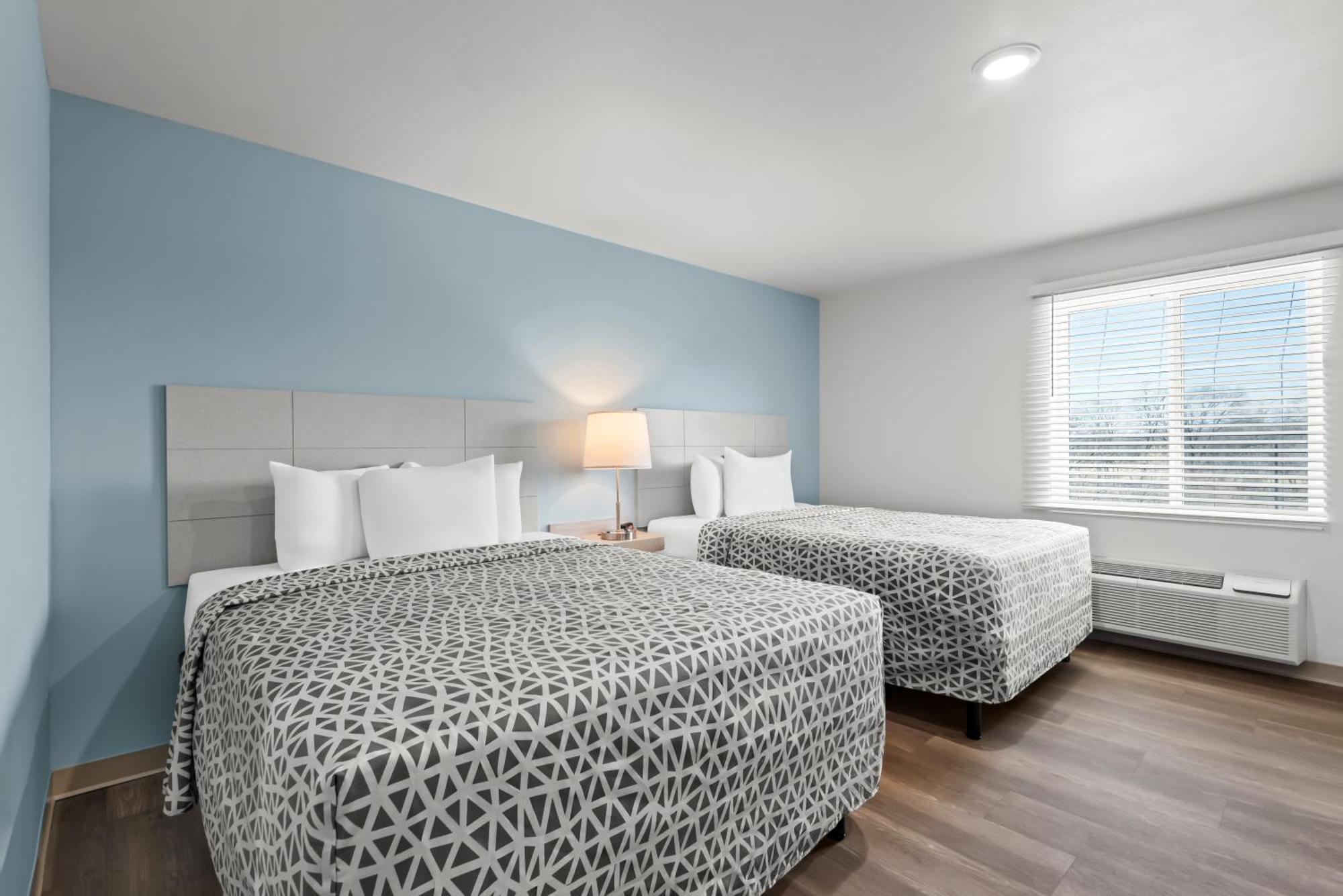 Woodspring Suites Coralville Iowa City Eksteriør billede